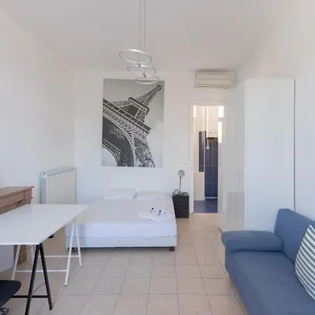 Carnot Prestige - Spacious & شقة كان
